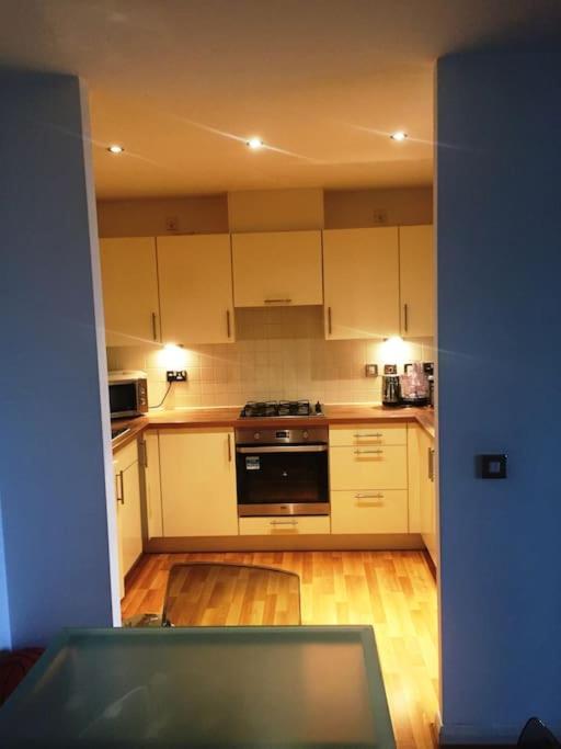 1 Bedroom Flat Near Excel, O2, Canary Wharf - Londra Dış mekan fotoğraf
