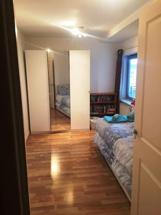 1 Bedroom Flat Near Excel, O2, Canary Wharf - Londra Dış mekan fotoğraf